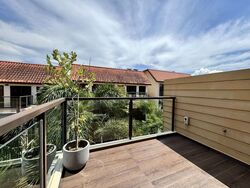 Holland Link (D10), Terrace #498181501